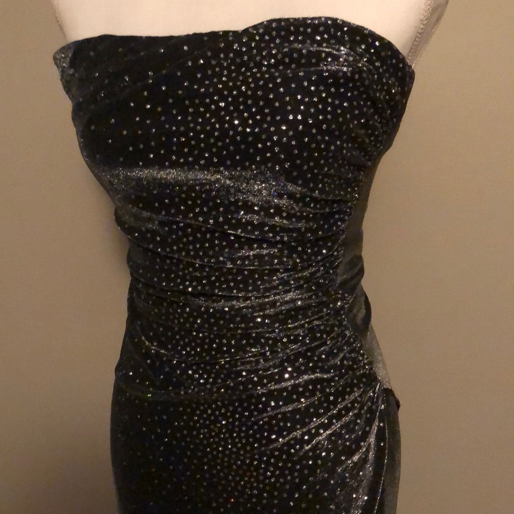 Prom/Pageant Gown - Picture 2 of 4